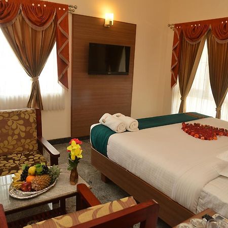 Sri Balaji Hotels Tiruchengodu Екстериор снимка
